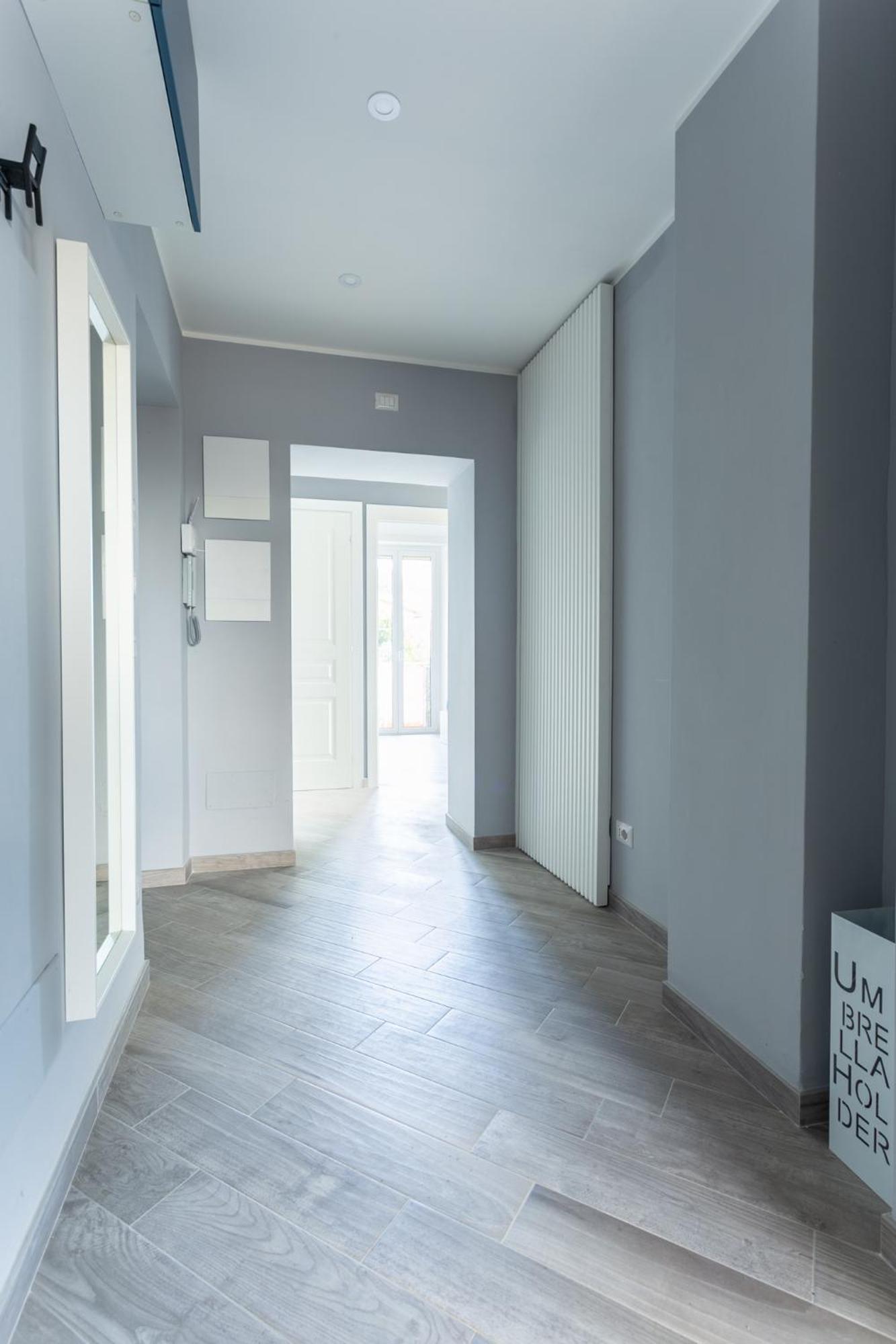Grotta Apartment *